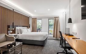 Best Western Plus Buckingham International